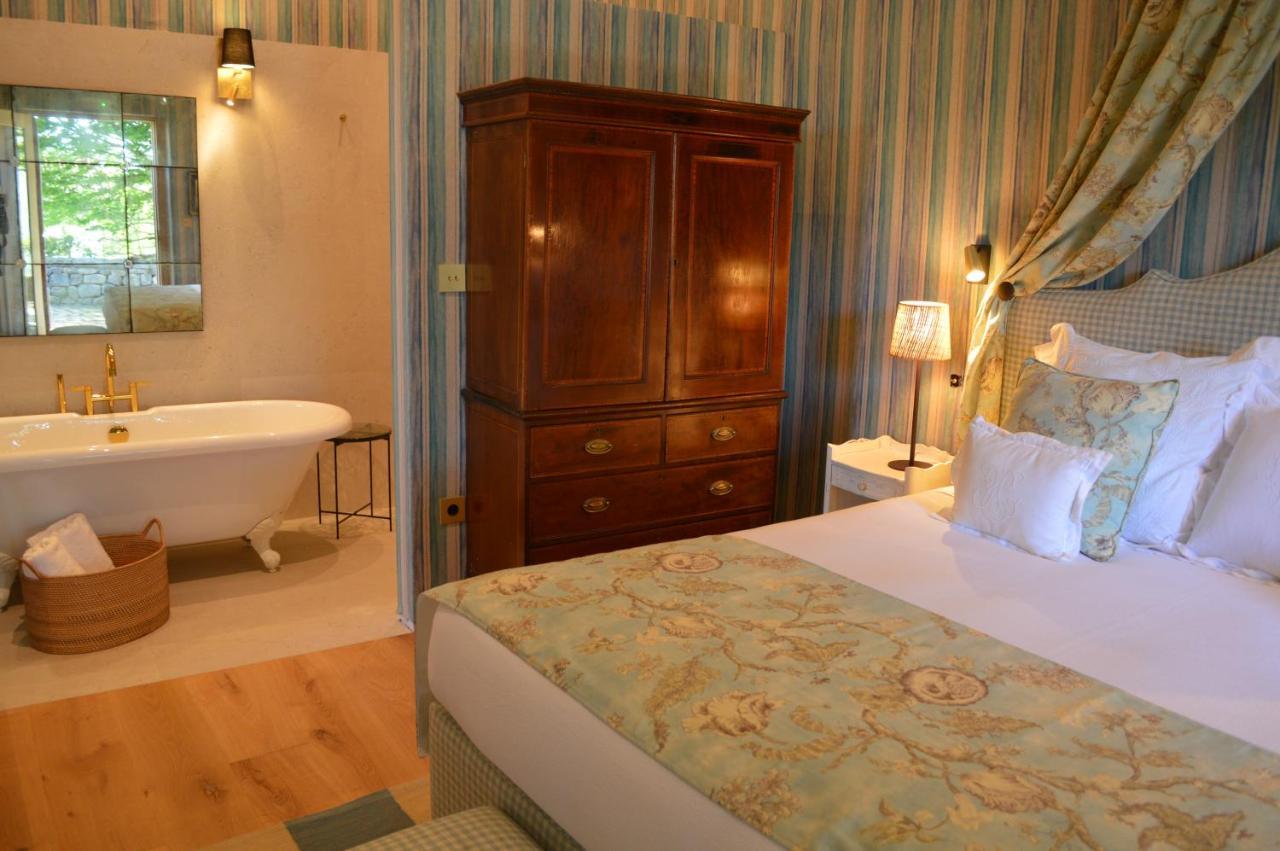 Helguera Palacio Boutique & Antique Vargas 外观 照片